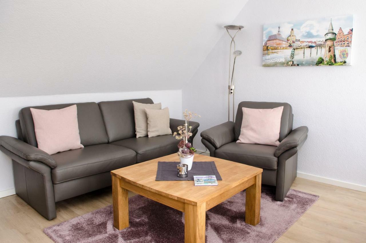 Ferienwohnungen Familie Jensen Husum  Esterno foto
